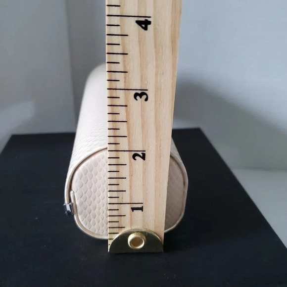 Jimmy Choo Snakeskin Print Magnetic  Closure Eyeglasses Case. - Picture 7 of 8